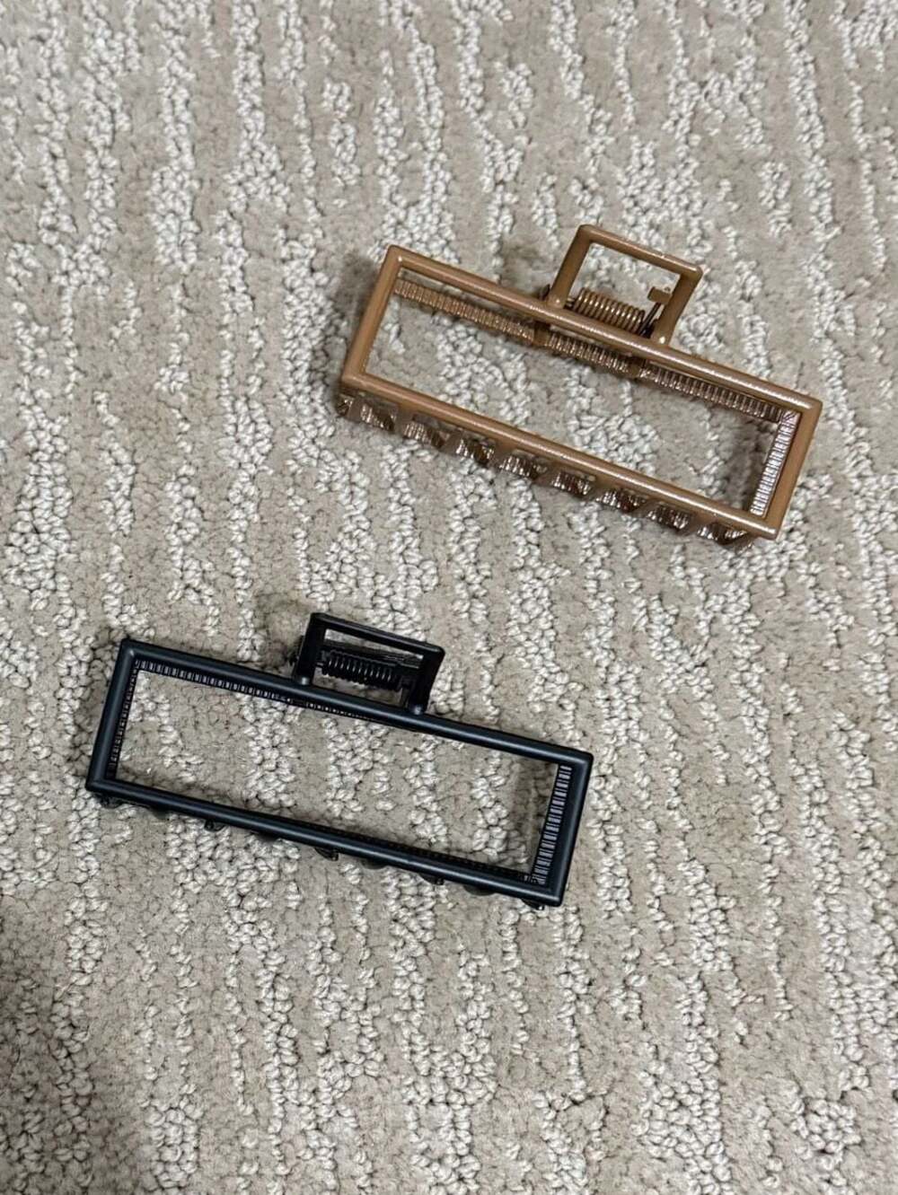 Set of 2 Rectangular Metal Hair Claw Clips Black and Bronze